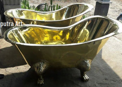 Bathtub Kuningan Kaki Macan