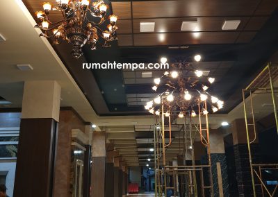 Pemasangan Lampu Robyong di Mabes AD, Jakarta.