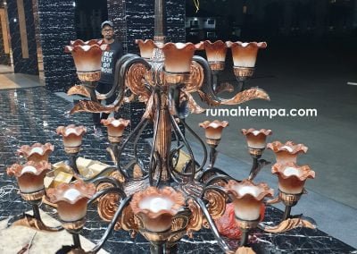 Pemasangan Lampu Robyong di Mabes AD, Jakarta.