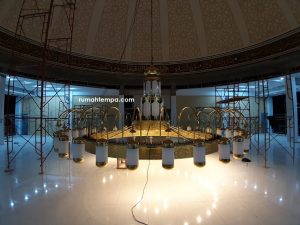 Lampu Masjid Kuningan