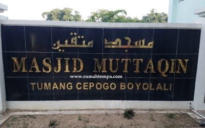 Letter Timbul Kuningan