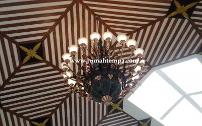 Lampu Gantung Tembaga