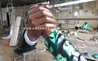 Kerajinan Patung Tembaga