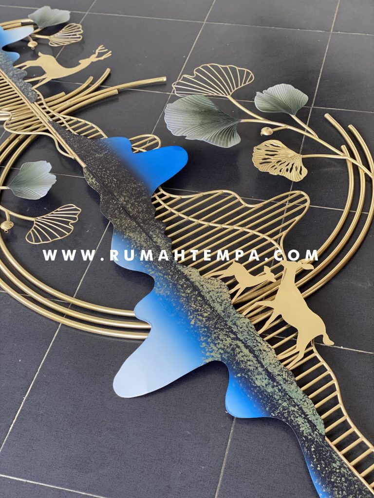 hiasan dinding kuningan custom