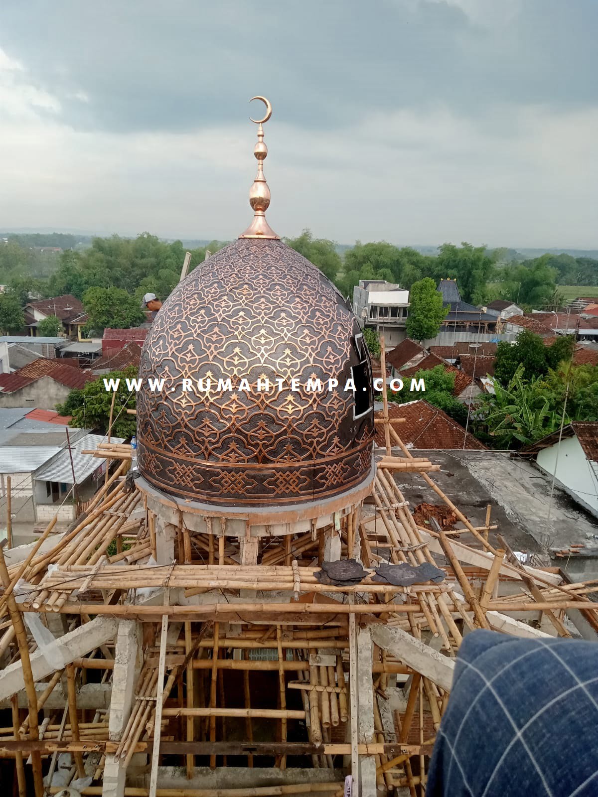 Agya Kubah: Sebuah Simbol Ketahanan dan Adaptasi di Tengah Perubahan Iklim