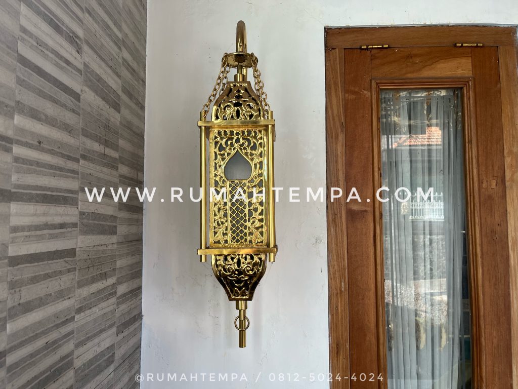 lampu dinding masjid kuningan
