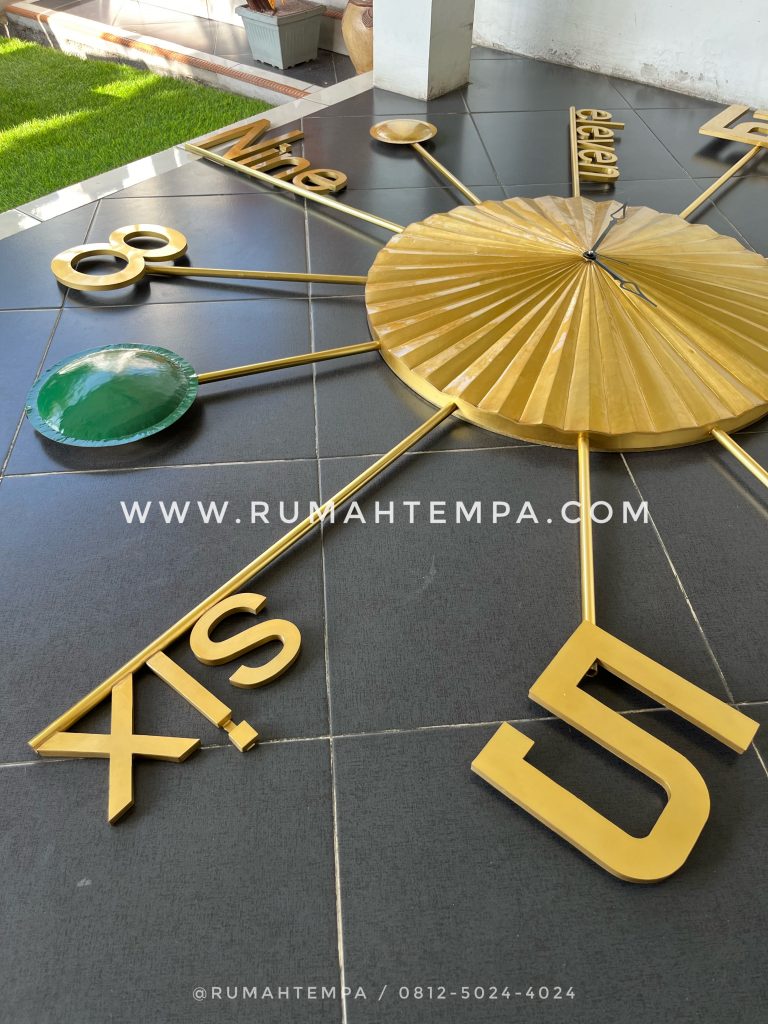 jam dinding besar custom