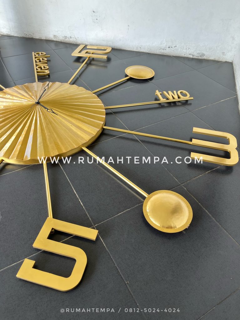 hiasan dinding custom