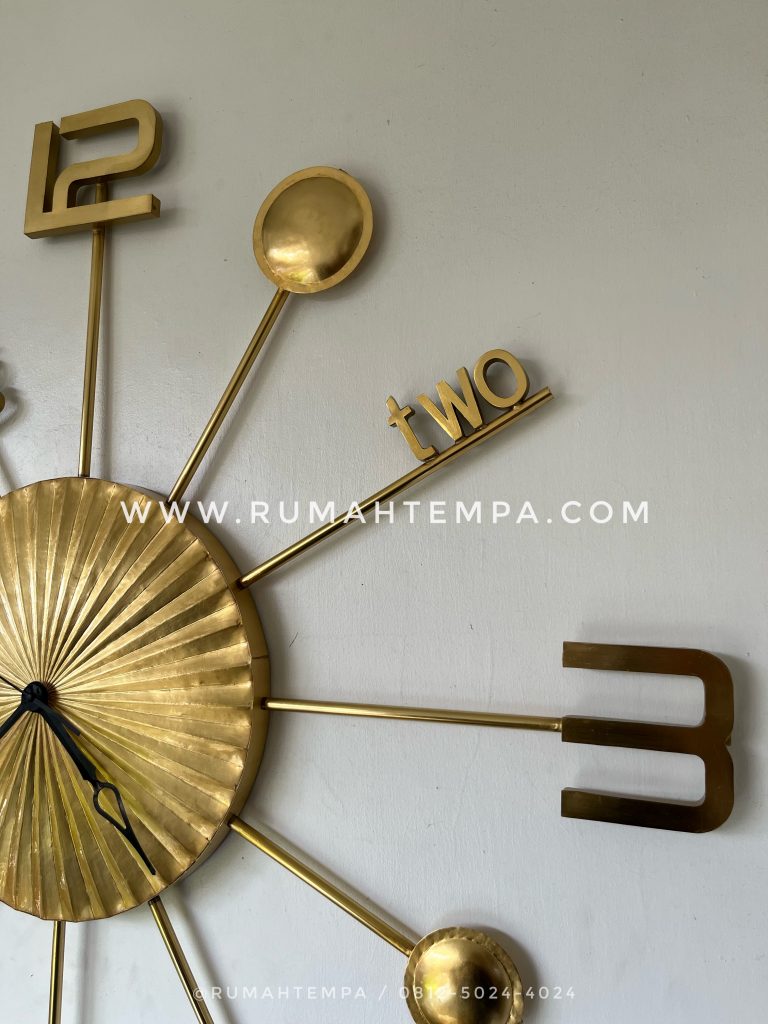 pengrajin walldecor kuningan