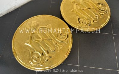 Logo Timbul Bahan Kuningan