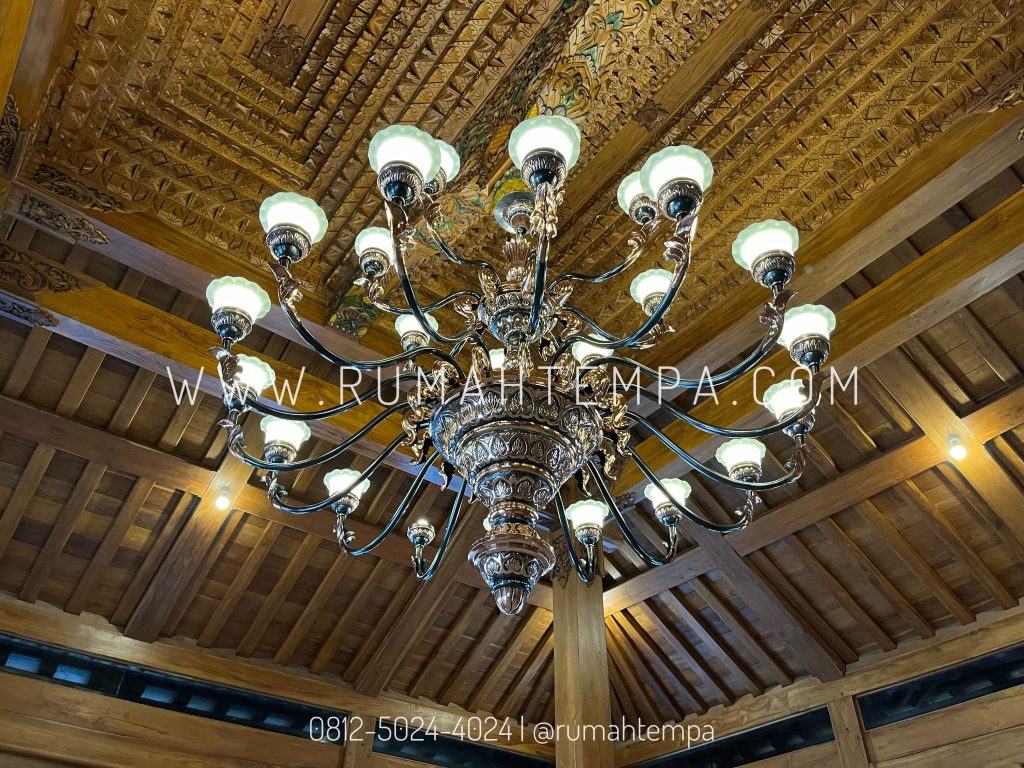 lampu tangkai tembaga kuningan