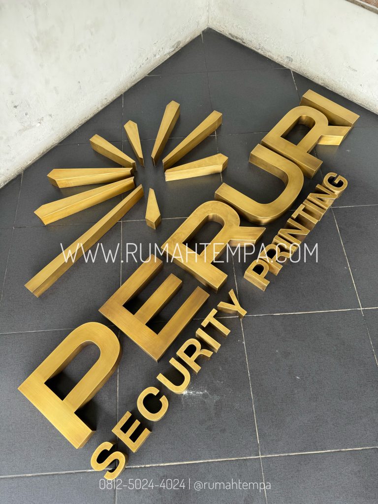 custom letter huruf timbul kuningan