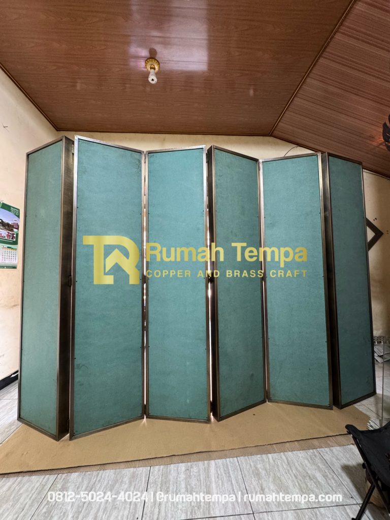 custom partisi bahan kuningan