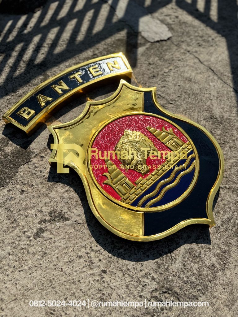 logo polda bahan kuningan