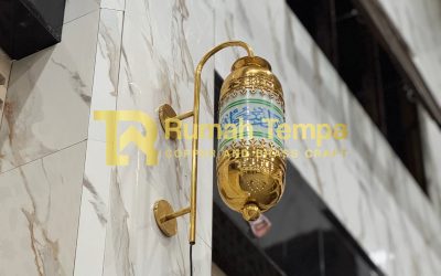 Lampu Dinding Masjid