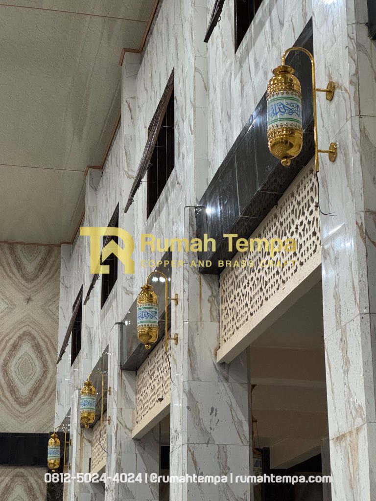 kerajinan lampu dinding masjid