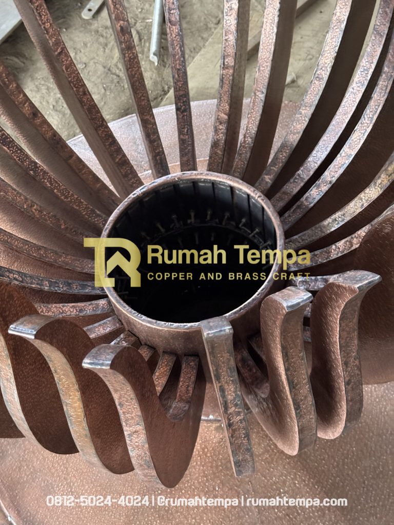 sculpture tembaga