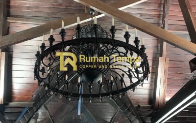 Lampu Gantung Chandelier Besi