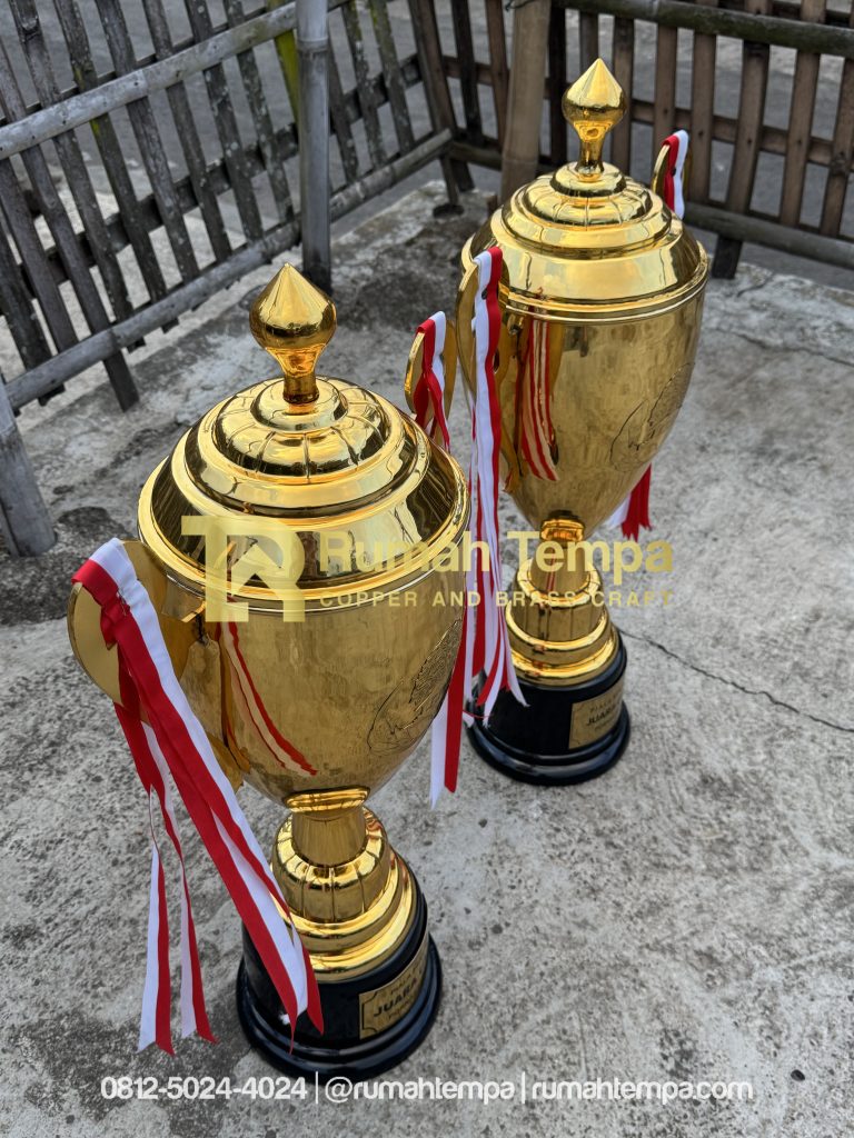 kerajinan piala handmade