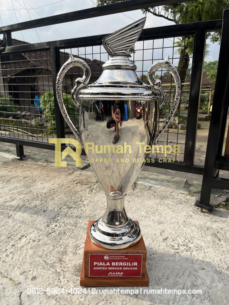 piala kuningan tembaga